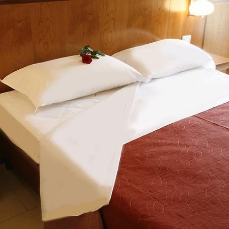 Hotel Olimpic Sestola Exterior photo